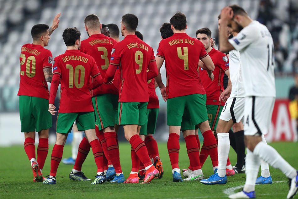 ليفربولوتوتنهامهوتسبيرمواجهةكلاسيكيةفيالدوريالإنجليزي